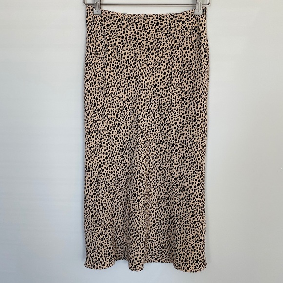 NASTYGAL Polka Dot Print Bias Cut High-Waist Skirt - Picture 9 of 11